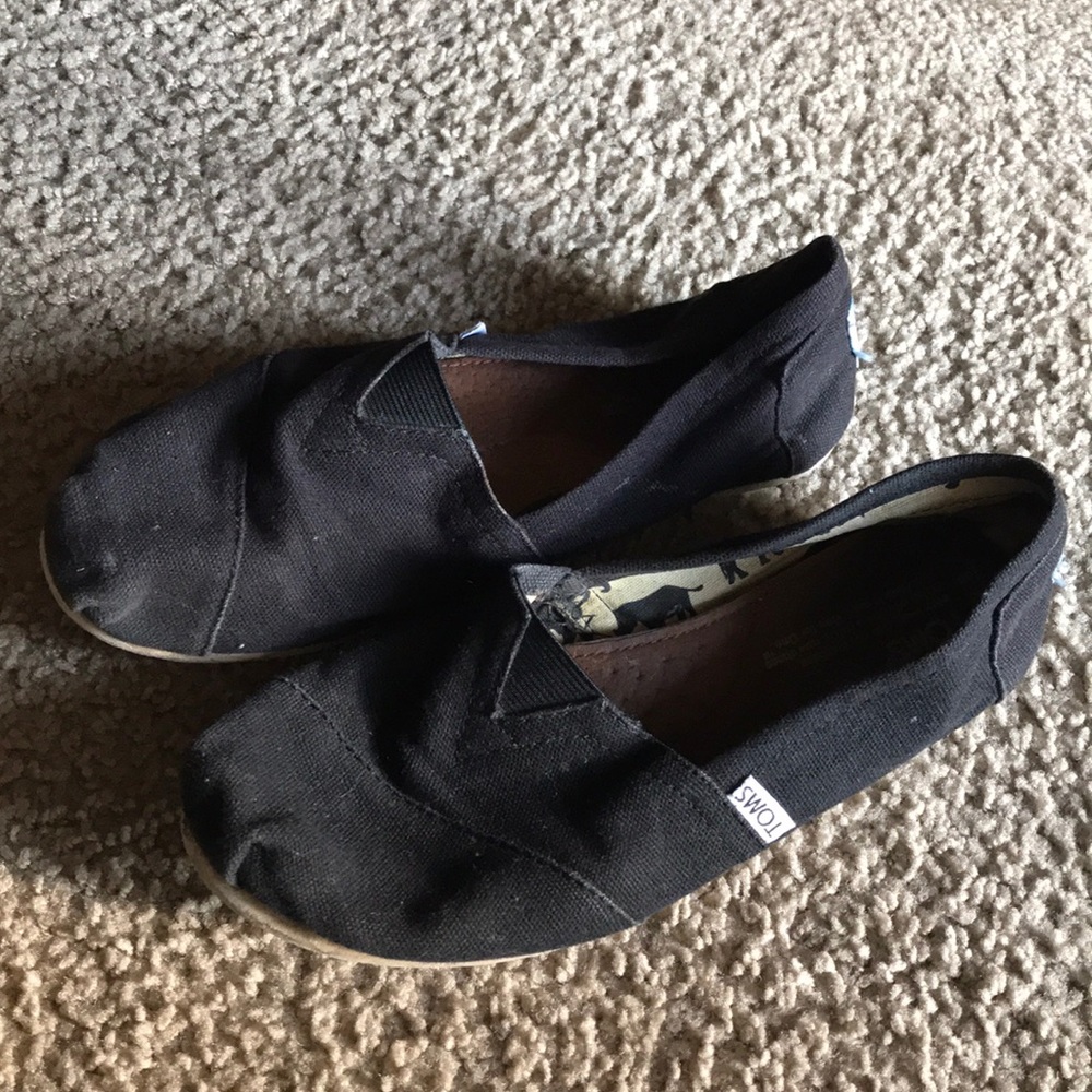 Black Slip On TOMS